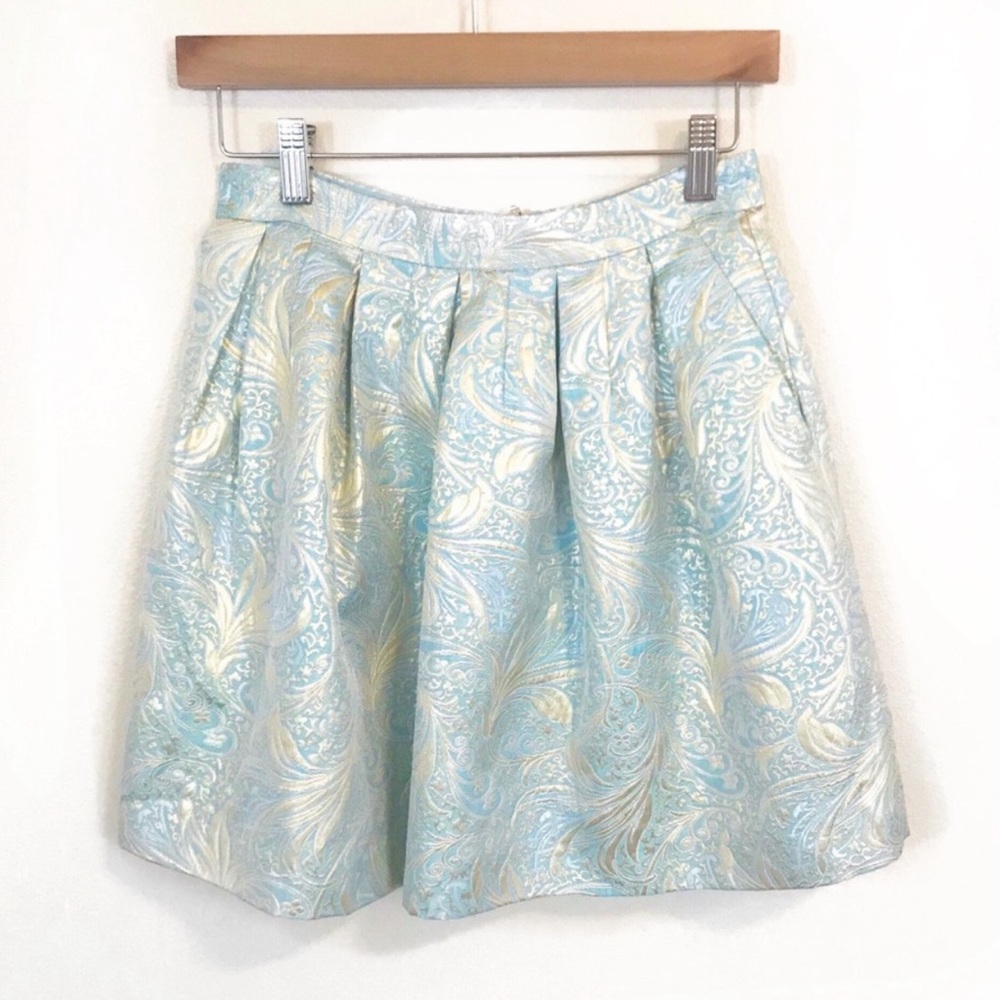 🫀 2/$20 Ever New blue and gold brocade skirt with pockets
